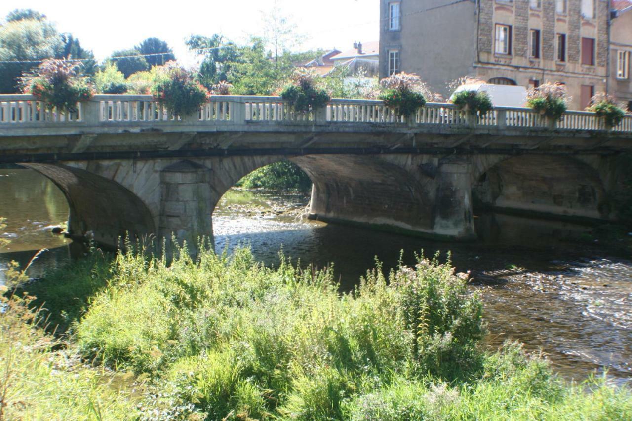דירות בר-לה-דוק Les Ponts De L'Ornain מראה חיצוני תמונה